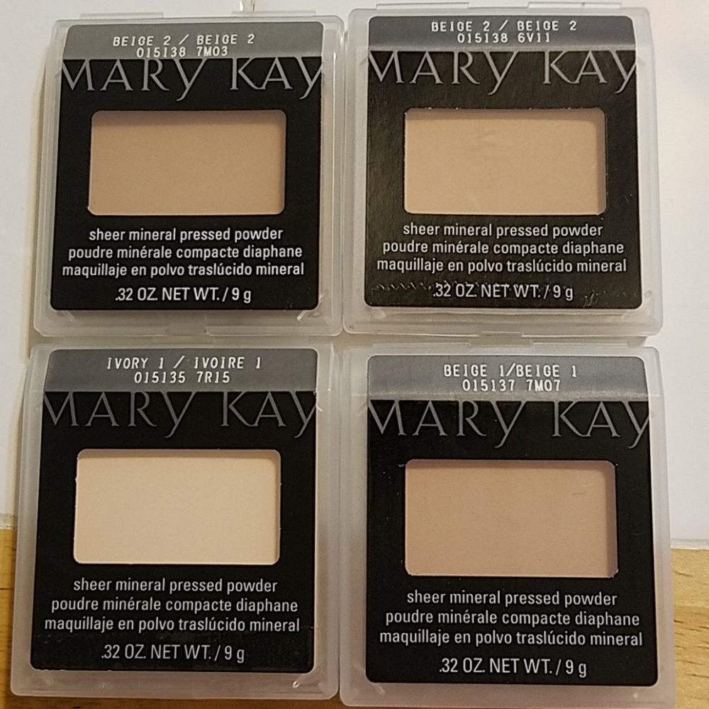 Sheer Mineral Pressed Powder - Mary Kay